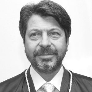 des-joatan-1393x1536