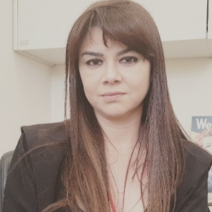 prof Ticiane Pereira